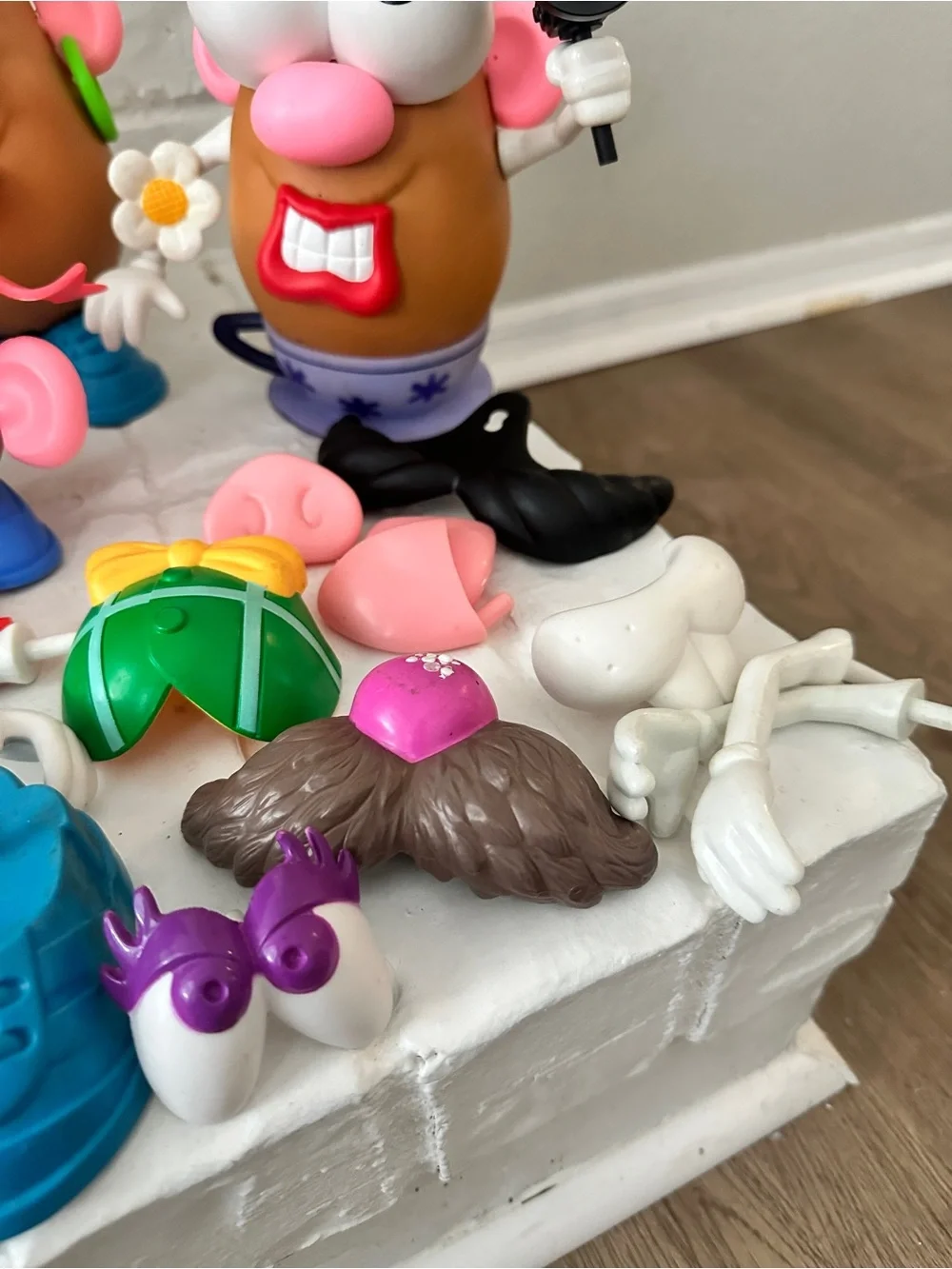 Mr. Mrs. Baby Potato Head Accessories Disney Lot 7 Large 4 Small Mickey Mouse